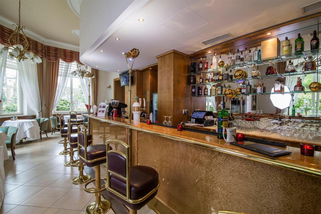 קרלובי וארי Hotel Bristol מראה חיצוני תמונה