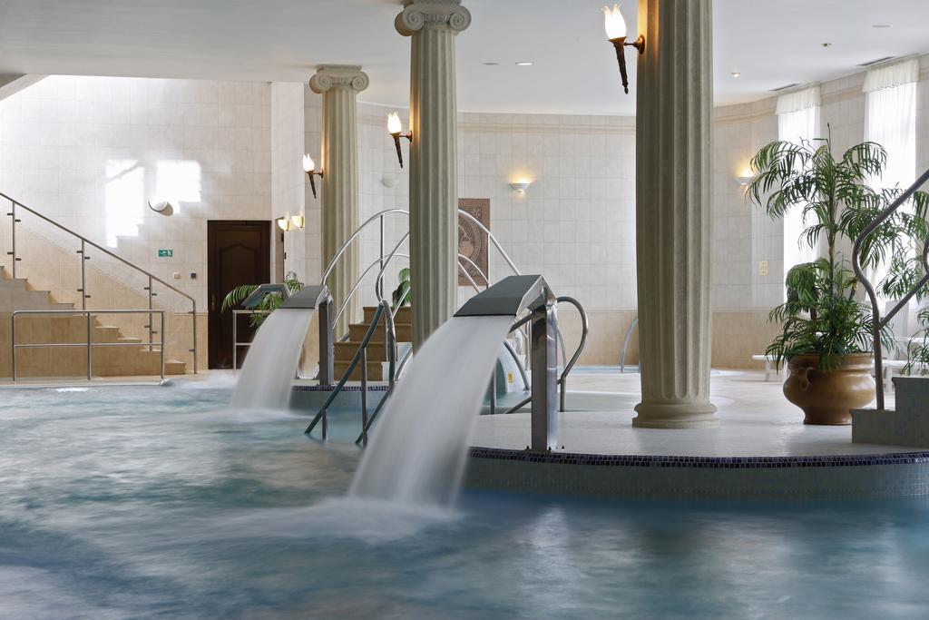 קרלובי וארי Hotel Bristol מראה חיצוני תמונה